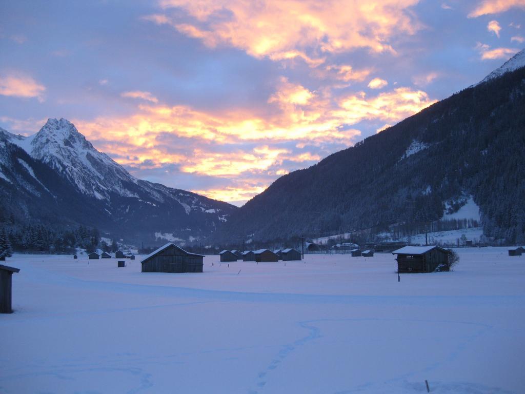 Apart Bella Monte Διαμέρισμα Pettneu am Arlberg Εξωτερικό φωτογραφία