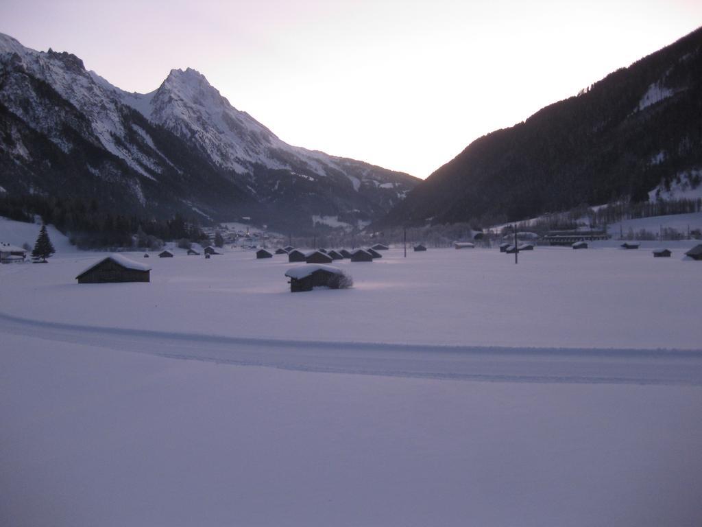 Apart Bella Monte Διαμέρισμα Pettneu am Arlberg Εξωτερικό φωτογραφία